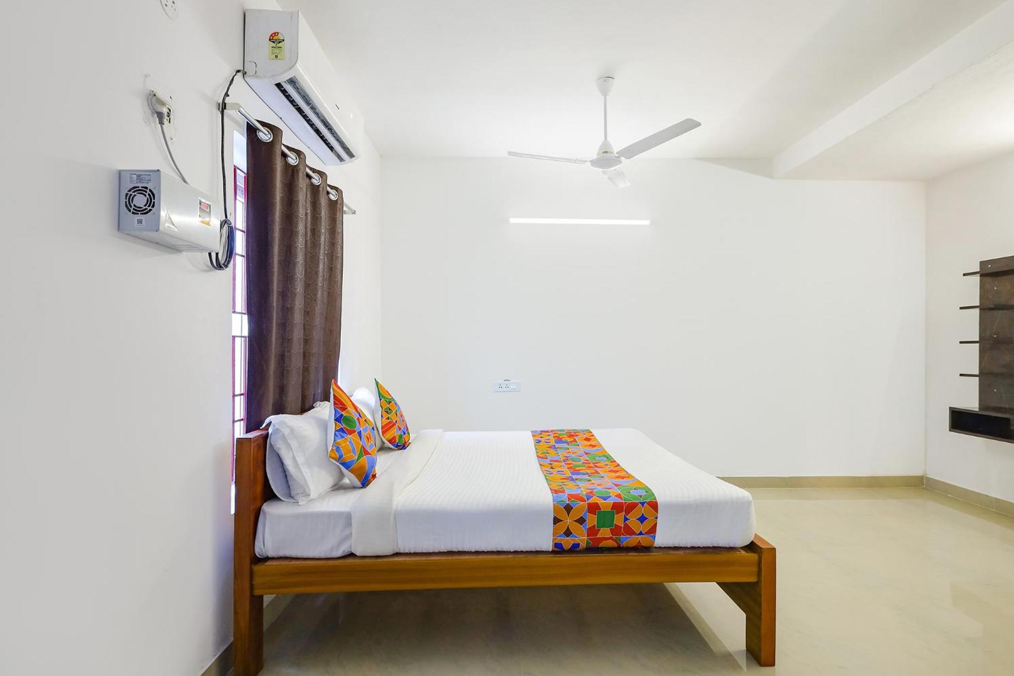 Готель Fabexpress Kovalam Residency Ченнаї Екстер'єр фото