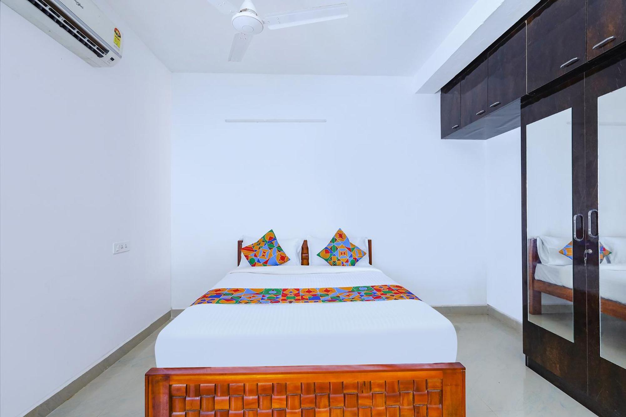 Готель Fabexpress Kovalam Residency Ченнаї Екстер'єр фото