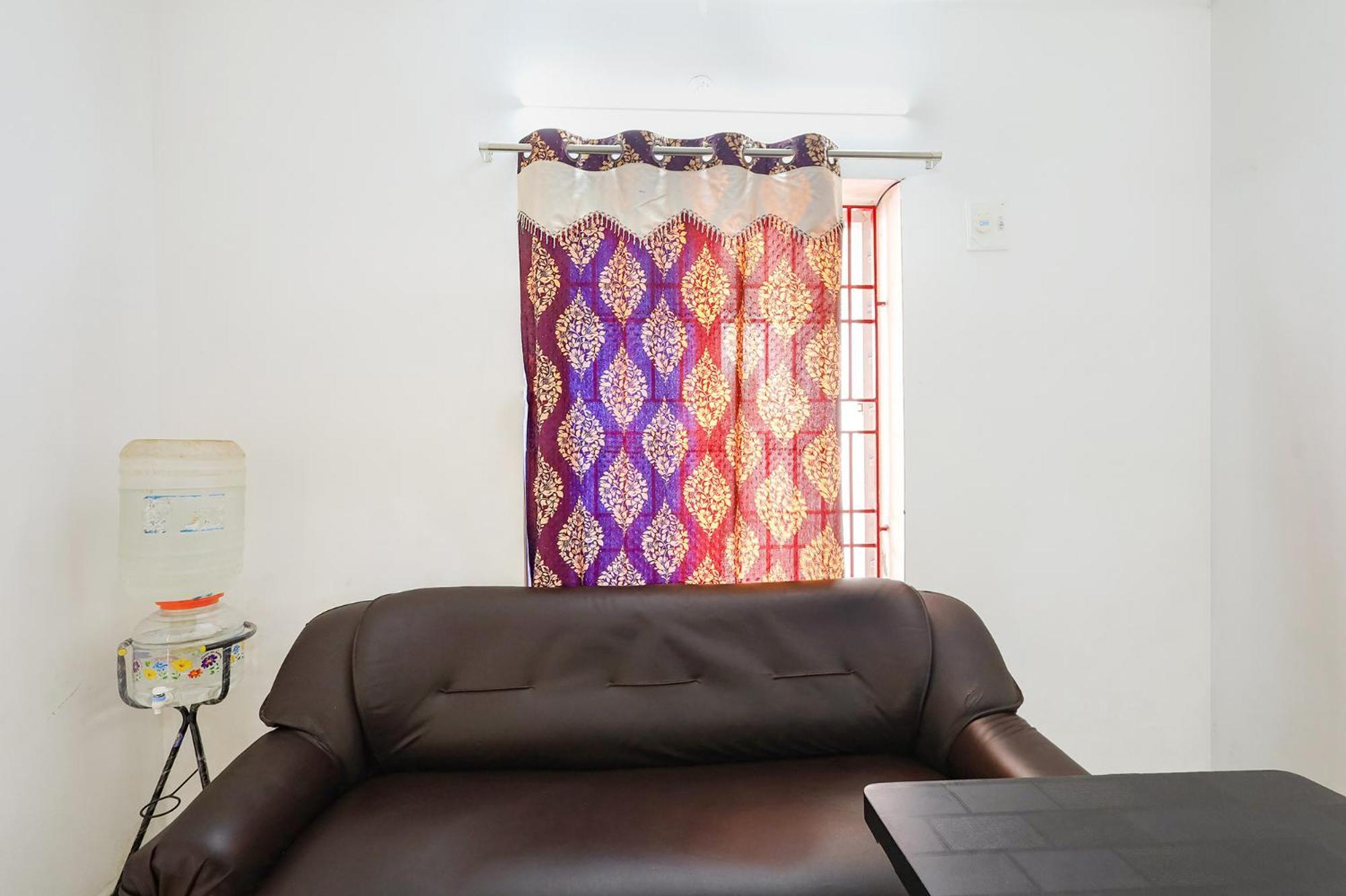 Готель Fabexpress Kovalam Residency Ченнаї Екстер'єр фото