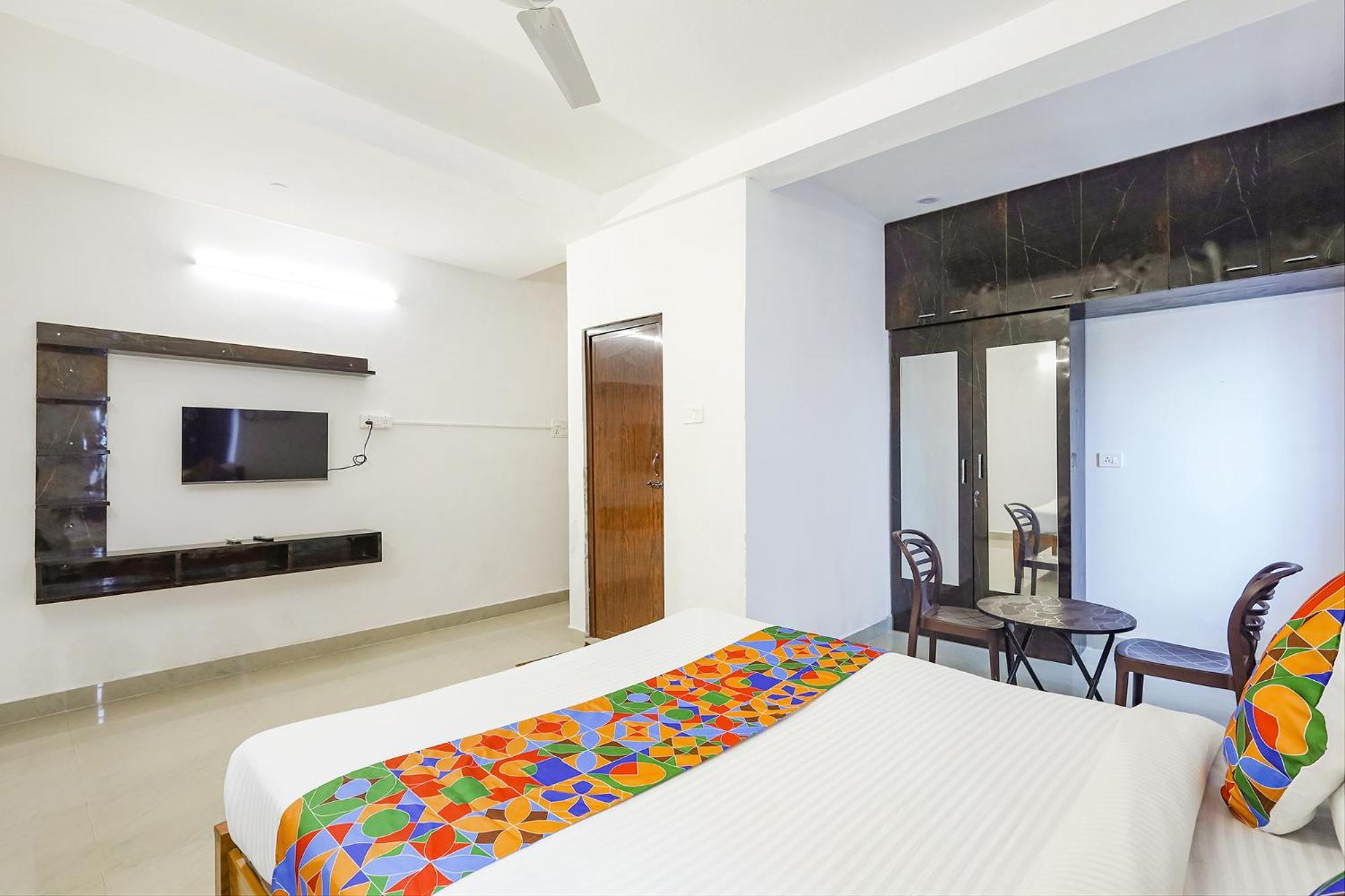 Готель Fabexpress Kovalam Residency Ченнаї Екстер'єр фото